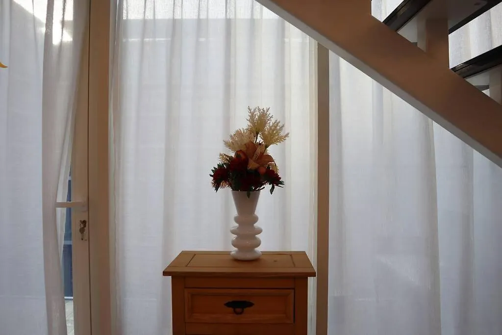 Calm Oasis 2Br Apartment Masdar City Abu Dhabi