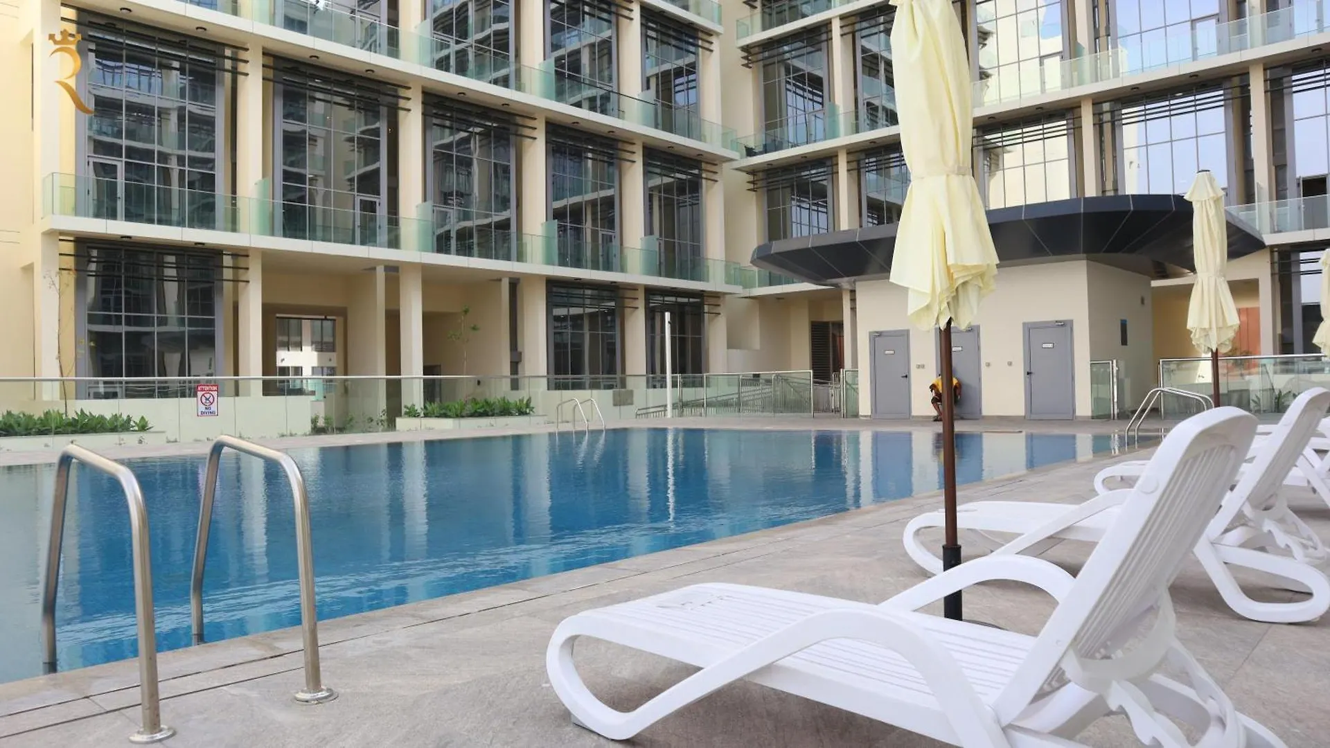 Calm Oasis 2Br Apartment Masdar City Abu Dhabi